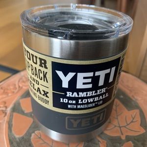 Yeti Rambler 10 Oz Lowball with Magslider Lid Charcoal